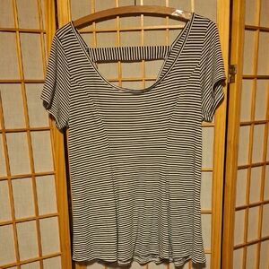 Torrid Black and White Short Sleeve Relaxed T-Shirt